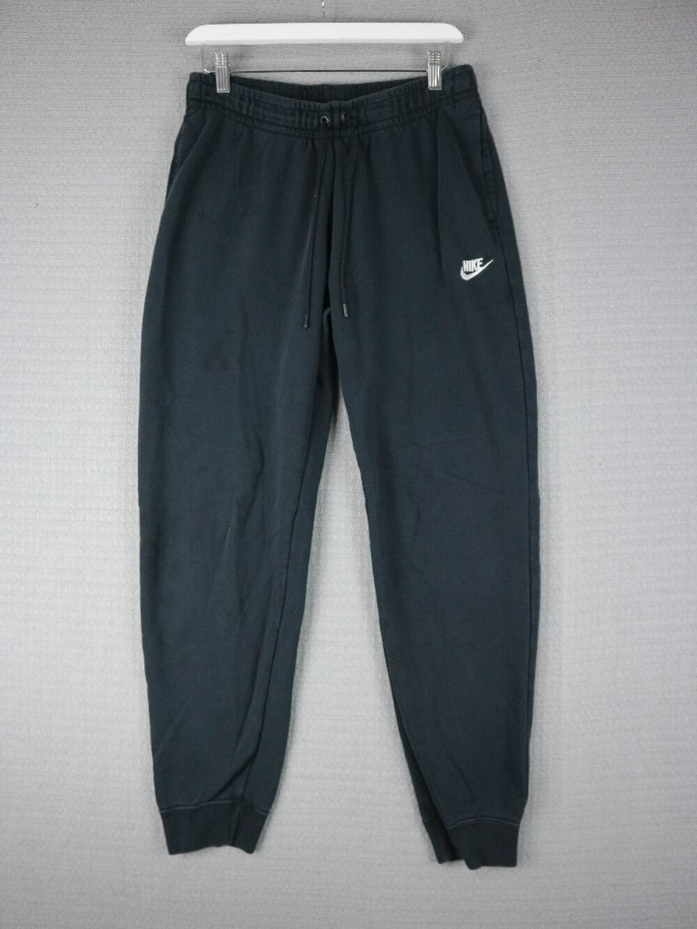 Nike Mens Black Jogger Sweatpants Medium